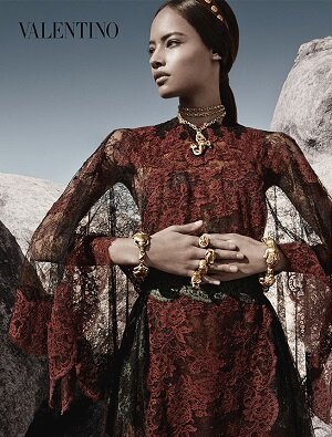 Valentino (Валентино) – дом моды из Италии. Где купить в России, адреса магазинов
